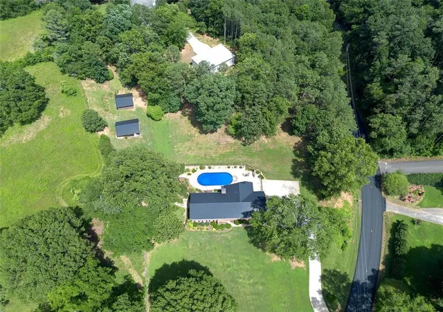 2nd image of 408 Mac Johnson Rd Nw, Cartersville, GA 30121 | MLS# 7766595