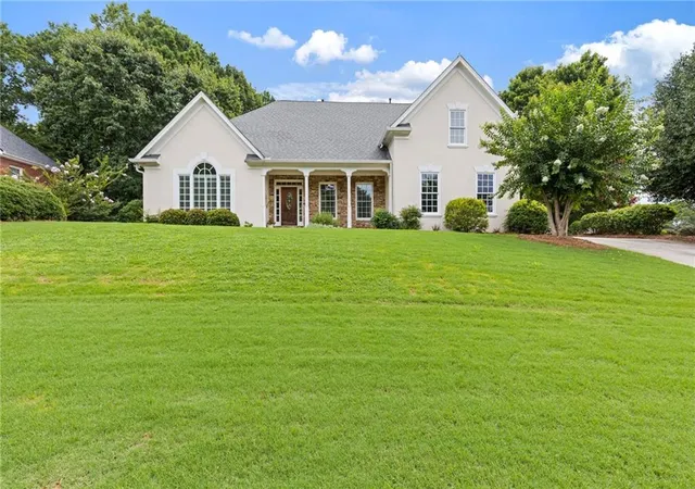 2nd image of 105 Dixter Close, Johns Creek, GA 30022 | MLS# 7810044