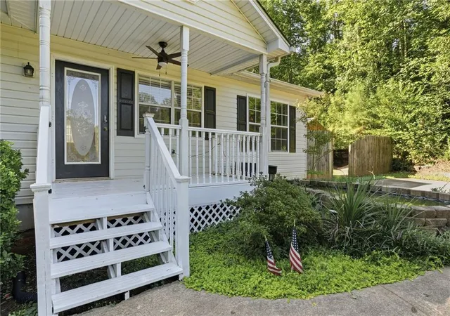 Photo 3 of Single family home for sale at 54 Cross Sabre Dr, Dawsonville, GA 30534 | MLS# 7823958 | Listing updated on 2026-10-05