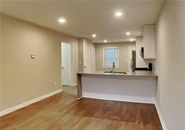 3rd image of 224 Buchanan Ter, Decatur, GA 30030 | MLS# 7752324