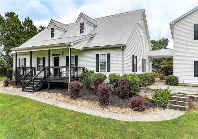 1st image of 30 Sullins Rd, Cartersville, GA 30121 | MLS# 7816802