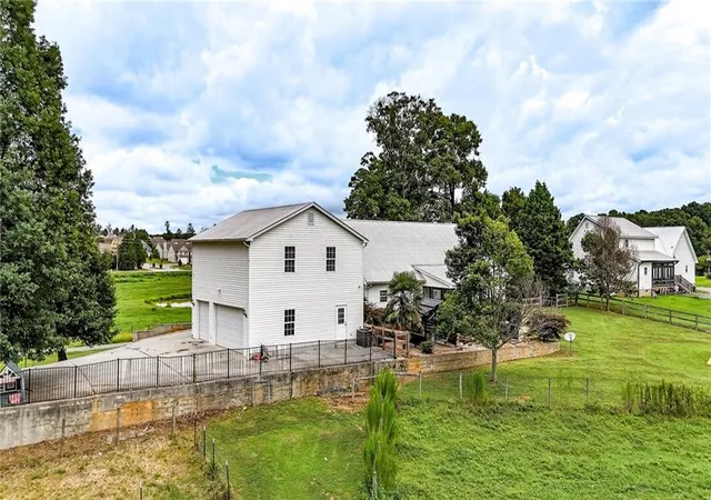 4th image of 30 Sullins Rd, Cartersville, GA 30121 | MLS# 7816802