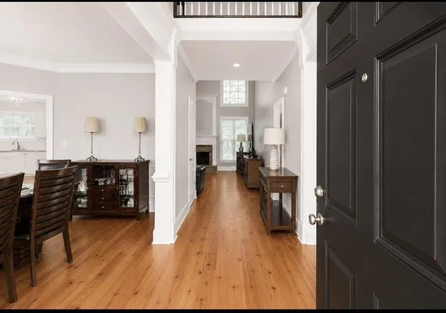 2nd image of 5111 Cabot Creek Dr, Buford, GA 30518 | MLS# 7773467