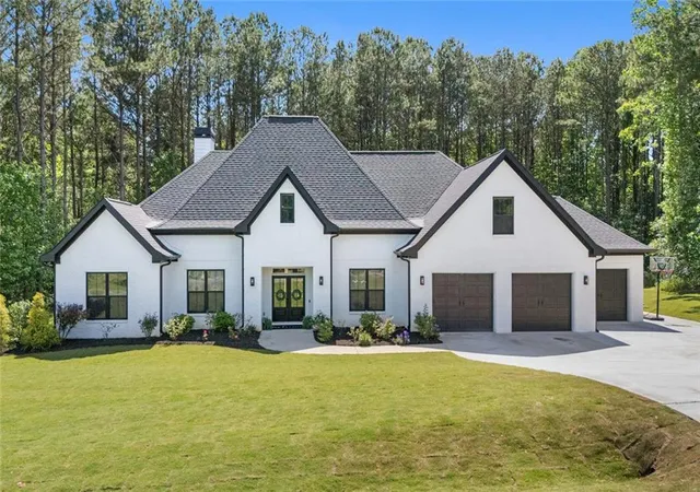 2nd image of 449 Hollingshed Rd, Dallas, GA 30132 | MLS# 7783802