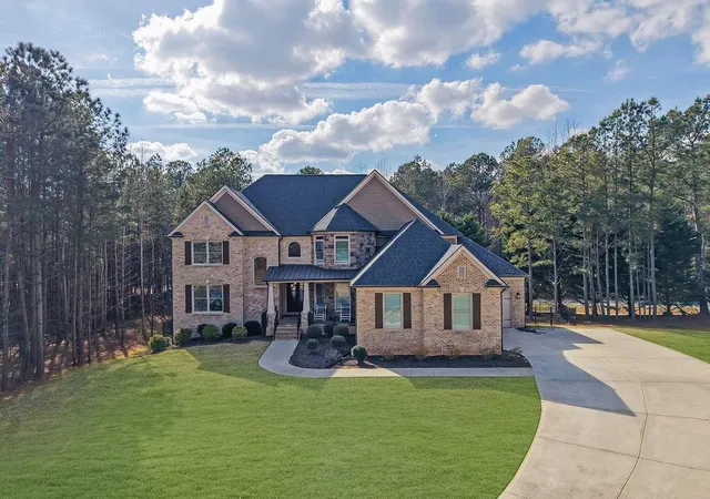 3rd image of 3298 Alcovy Club Ct, Dacula, GA 30019 | MLS# 7728303