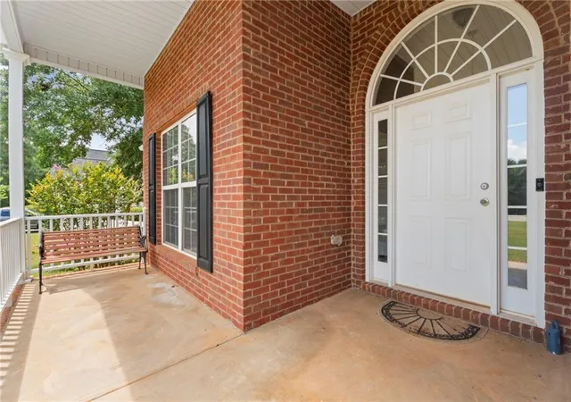 Photo 4 of Sale Pending at 316 Mckibben Dr, Locust Grove, GA 30248 | MLS# 7815641 | Listing updated on 2026-09-28