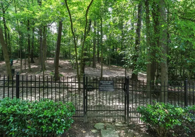 24th image of 1209 River Green Dr Nw, Atlanta, GA 30327 | MLS# 7815503