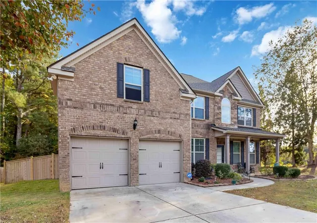 2nd image of 200 Birchwood Dr, Loganville, GA 30052 | MLS# 7673196