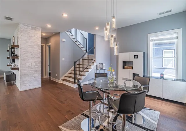 Photo 3 of Sale Pending at 42 Walthall St NE #B, Atlanta, GA 30307 | MLS# 7817045 | Listing updated on 2026-09-12
