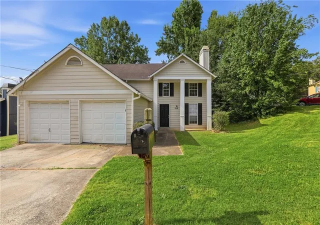 Homes for sale in Lithonia, GA | 5550 Panola Pl, Lithonia, GA 30058 | MLS# 7798412