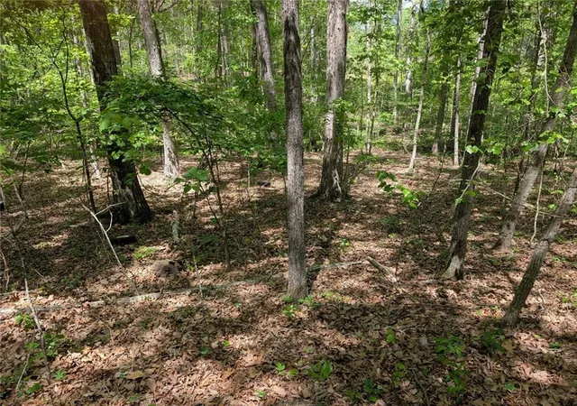 2nd image of 110 Honeysuckle Dr, Cumming, GA 30040 | MLS# 7805059