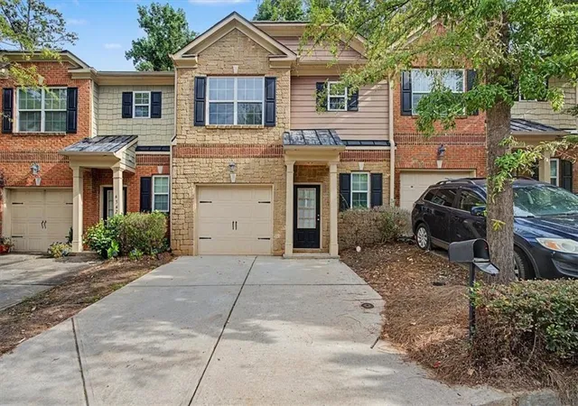 2nd image of 4344 Barcelona Tr, Stone Mountain, GA 30083 | MLS# 7826536