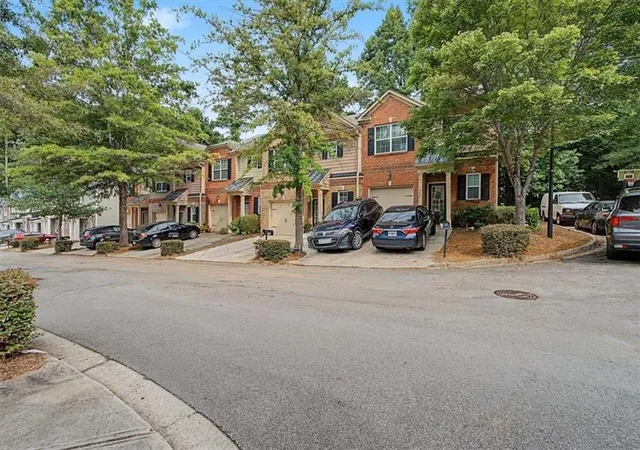 3rd image of 4344 Barcelona Tr, Stone Mountain, GA 30083 | MLS# 7826536