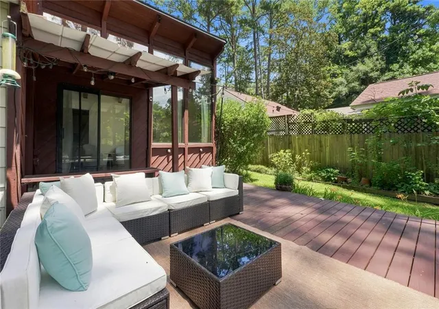 2nd image of 1137 Kingsley Cir Ne, Atlanta, GA 30324 | MLS# 7810535