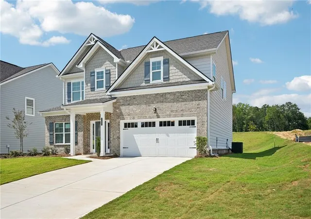 2nd image of 11816 Neely Ln, Covington, GA 30014 | MLS# 7812331