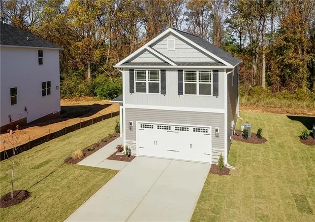 3rd image of 519 Creek Rd, Cornelia, GA 30531 | MLS# 7823567