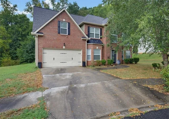 Photo 1 of Single family home for sale at 4071 Lucas Ln, Ellenwood, GA 30294 | MLS# 7829247 | Listing updated on 2026-08-29