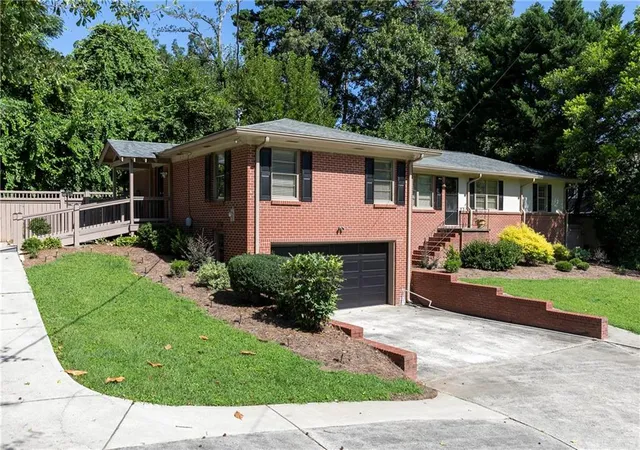 Photo 2 of Sale Pending at 2133 Sandy Plains Rd, Marietta, GA 30066 | MLS# 7804223 | Listing updated on 2026-09-14