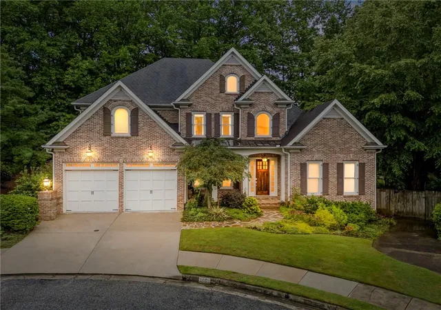 Photo 3 of Sale Pending at 3669 Cyn Ridge Ct NE, Brookhaven, GA 30319 | MLS# 7806670 | Listing updated on 2026-09-02