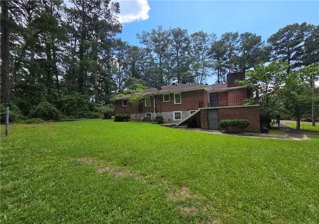 3rd image of 3335 Flat Shoals Rd, South Fulton, GA 30349 | MLS# 7825653
