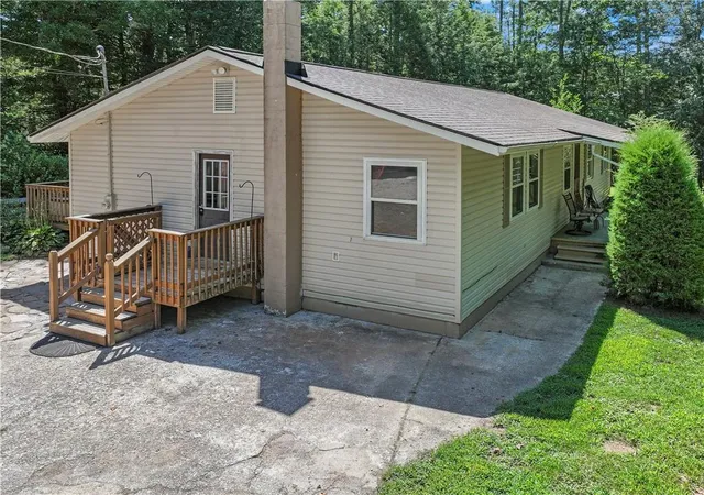 5th image of 5082 Hwy 197 N, Clarkesville, GA 30523 | MLS# 7808614