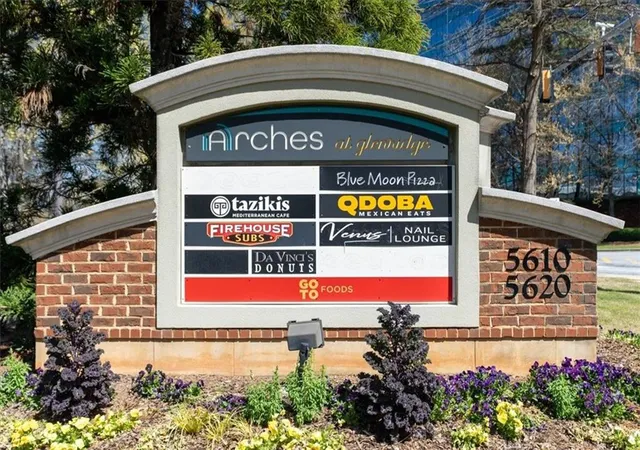 52nd image of 688 Lockton Pl, Atlanta, GA 30342 | MLS# 7740814