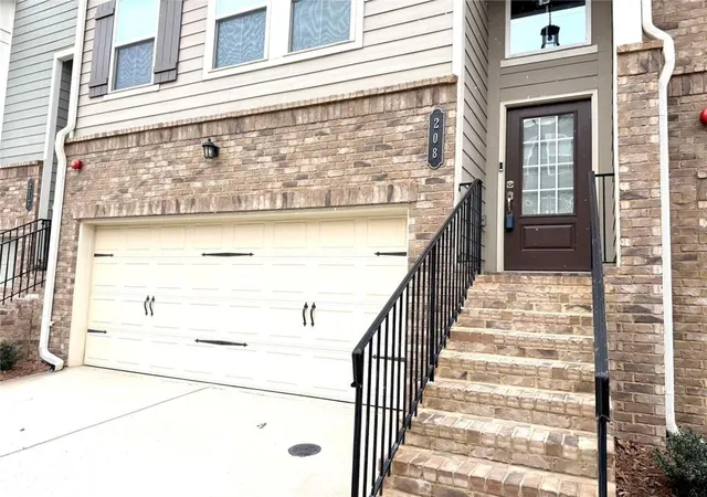 2nd image of 208 Spike Trl Se, Smyrna, GA 30080 | MLS# 7761185