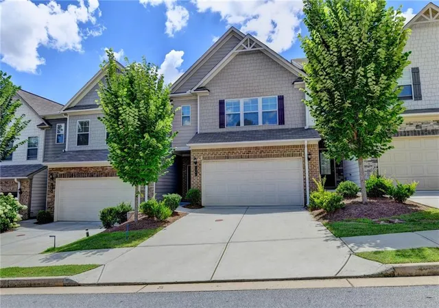 Photo 2 of Townhouse for sale at 1864 Shetley Crk Dr, Norcross, GA 30071 | MLS# 7807313 | Listing updated on 2026-08-26