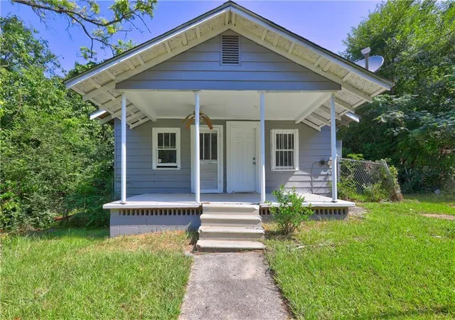 Homes for sale in Milledgeville, GA | 120 Caraker Ave, Milledgeville, GA 31061 | MLS# 7796486