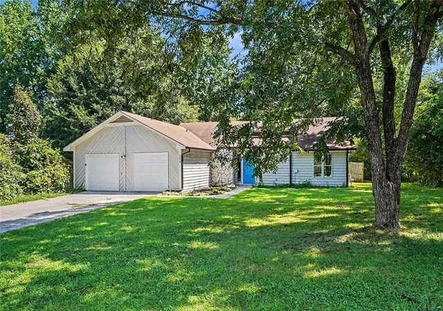 Photo 2 of Single family home for sale at 3099 Shoal Crk Ct, Rex, GA 30273 | MLS# 7824715 | Listing updated on 2026-08-21