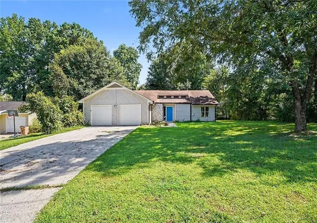 Photo 4 of Single family home for sale at 3099 Shoal Crk Ct, Rex, GA 30273 | MLS# 7824715 | Listing updated on 2026-08-21