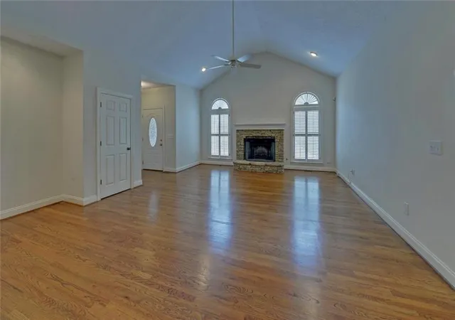 Photo 3 of Single family home for sale at 4151 Summit Chse, Gainesville, GA 30506 | MLS# 7807640 | Listing updated on 2026-08-24