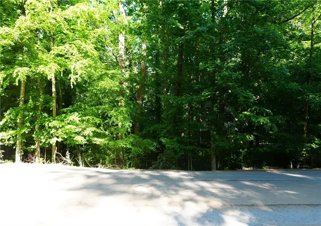 2nd image of 0 Lakeside Trl, Cumming, GA 30041 | MLS# 7759797