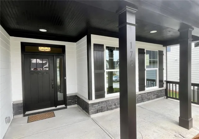 2nd image of 178 Coffee Ln, Hoschton, GA 30548 | MLS# 7772697