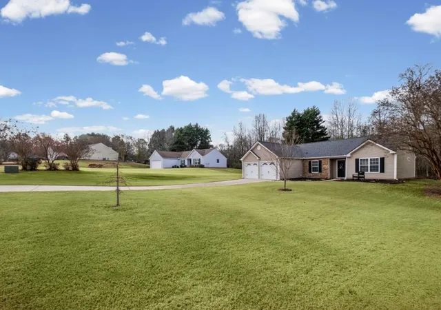 Homes for sale in Cumming, GA | 5035 Teal Trl, Cumming, GA 30028 | MLS# 7743639