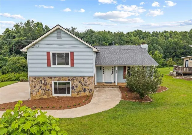 Photo 1 of Single family home for sale at 3408 Hamilton Ml Rd, Buford, GA 30519 | MLS# 7820381 | Listing updated on 2026-09-19