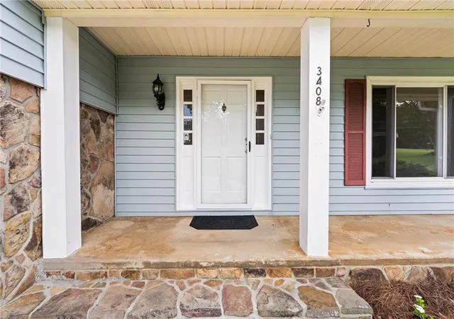 Photo 3 of Single family home for sale at 3408 Hamilton Ml Rd, Buford, GA 30519 | MLS# 7820381 | Listing updated on 2026-09-19