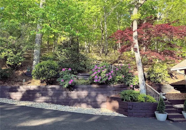 Photo 3 of Single family home for sale at 72 Wild Cherry Ln, Jasper, GA 30143 | MLS# 7797851 | Listing updated on 2026-07-27