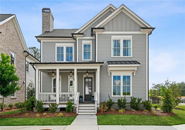 Photo 3 of Single family home for sale at 1025 Crossroad Trl, Alpharetta, GA 30004 | MLS# 7781668 | Listing updated on 2026-08-31
