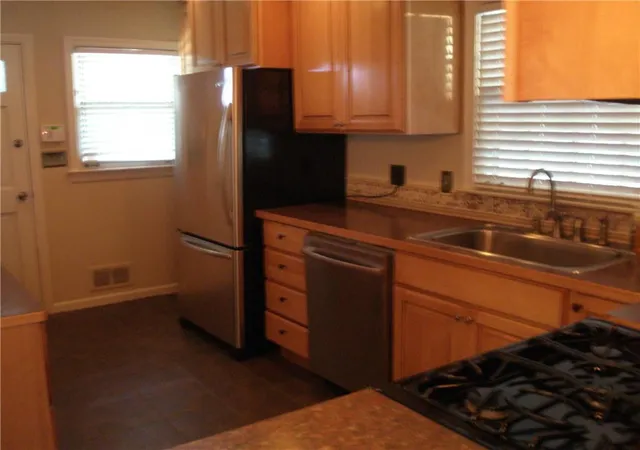 2nd image of 3962 Chamblee Dunwoody Rd, Atlanta, GA 30341 | MLS# 7819398