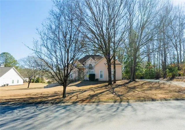 3rd image of 120 Warren Wy, Fayetteville, GA 30215 | MLS# 7813508