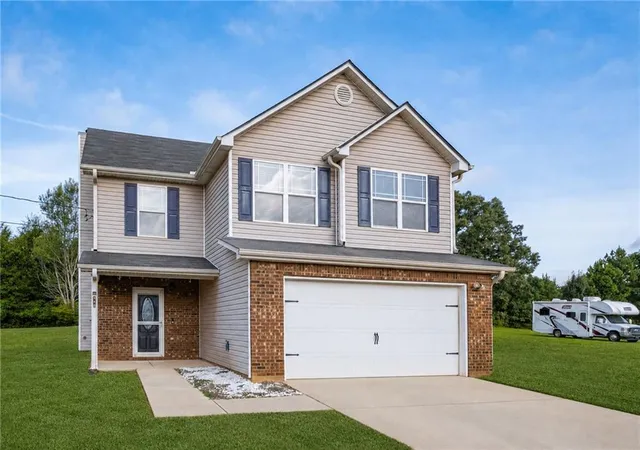 Photo 1 of Single family home for sale at 315 Furrow Crk Ct, Jackson, GA 30233 | MLS# 7814828 | Listing updated on 2026-08-21