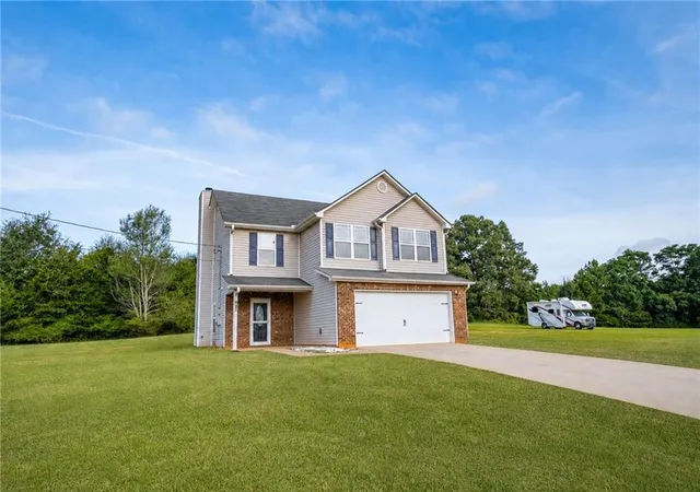 Photo 2 of Single family home for sale at 315 Furrow Crk Ct, Jackson, GA 30233 | MLS# 7814828 | Listing updated on 2026-08-21