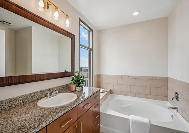 4th image of 565 Peachtree St Ne, Atlanta, GA 30308