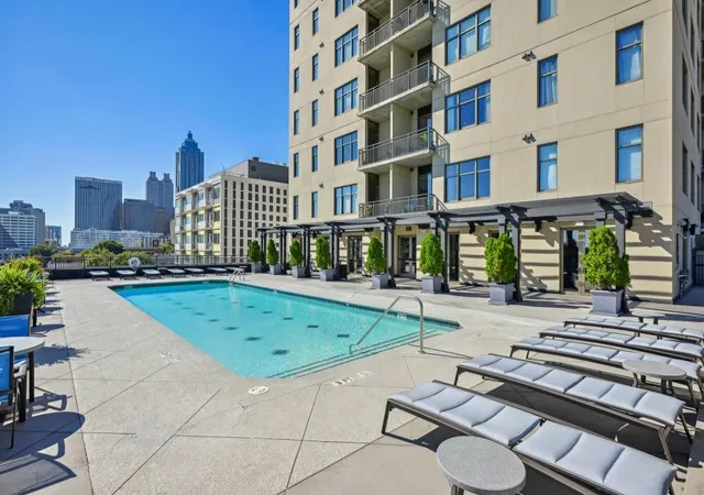 5th image of 565 Peachtree St Ne, Atlanta, GA 30308
