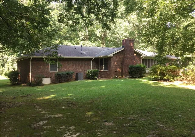 Photo 2 of Single family home for sale at 1368 Branchwood Dr, Snellville, GA 30078 | MLS# 7829068 | Listing updated on 2026-09-03