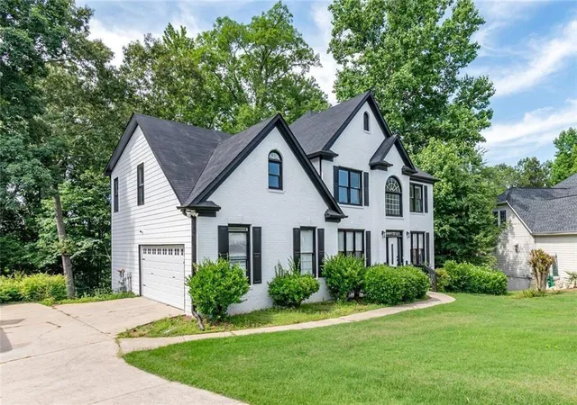 2nd image of 227 Scenic View Ln, Stone Mountain, GA 30087 | MLS# 7790809