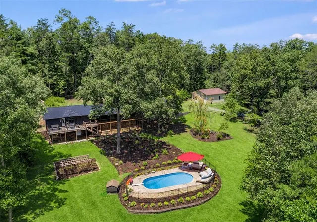 4th image of 11 Collins Hollow Cvs, Morganton, GA 30560 | MLS# 7708276