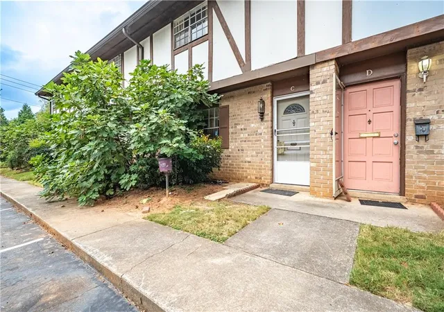 Photo 1 of Condo for sale at 2956 N Dekalb Dr #C, Atlanta, GA 30340 | MLS# 7653171 | Listing updated on 2026-09-04