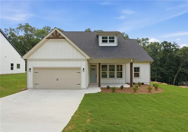 1st image of 9120 Lisa Cir, Gainesville, GA 30506 | MLS# 7801977